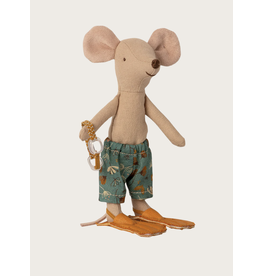 Maileg Beach mice, Big brother in cabin de plage