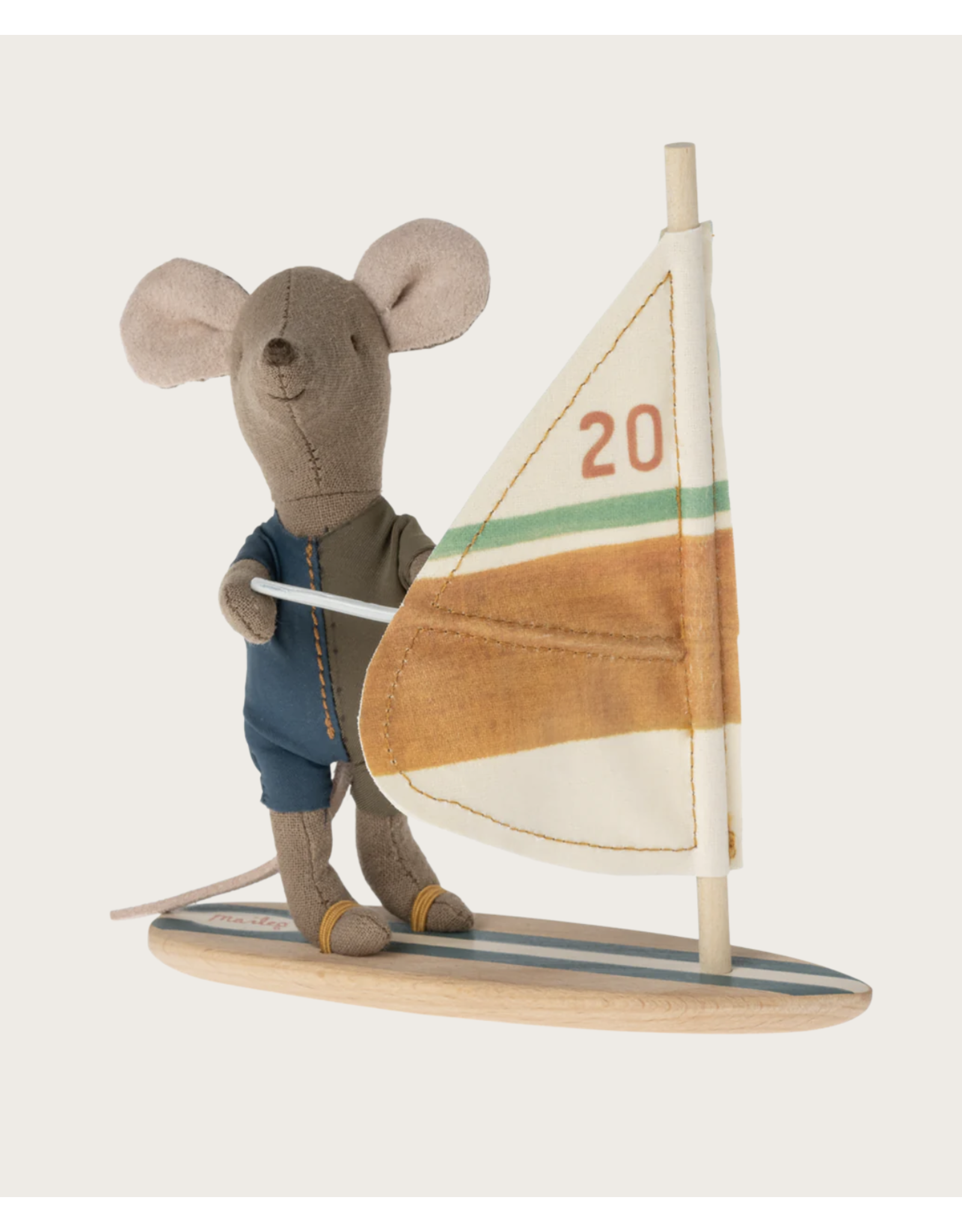 Maileg Beach mice, Surfer little brother