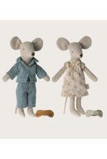 Maileg Mum and dad mice in cigarbox