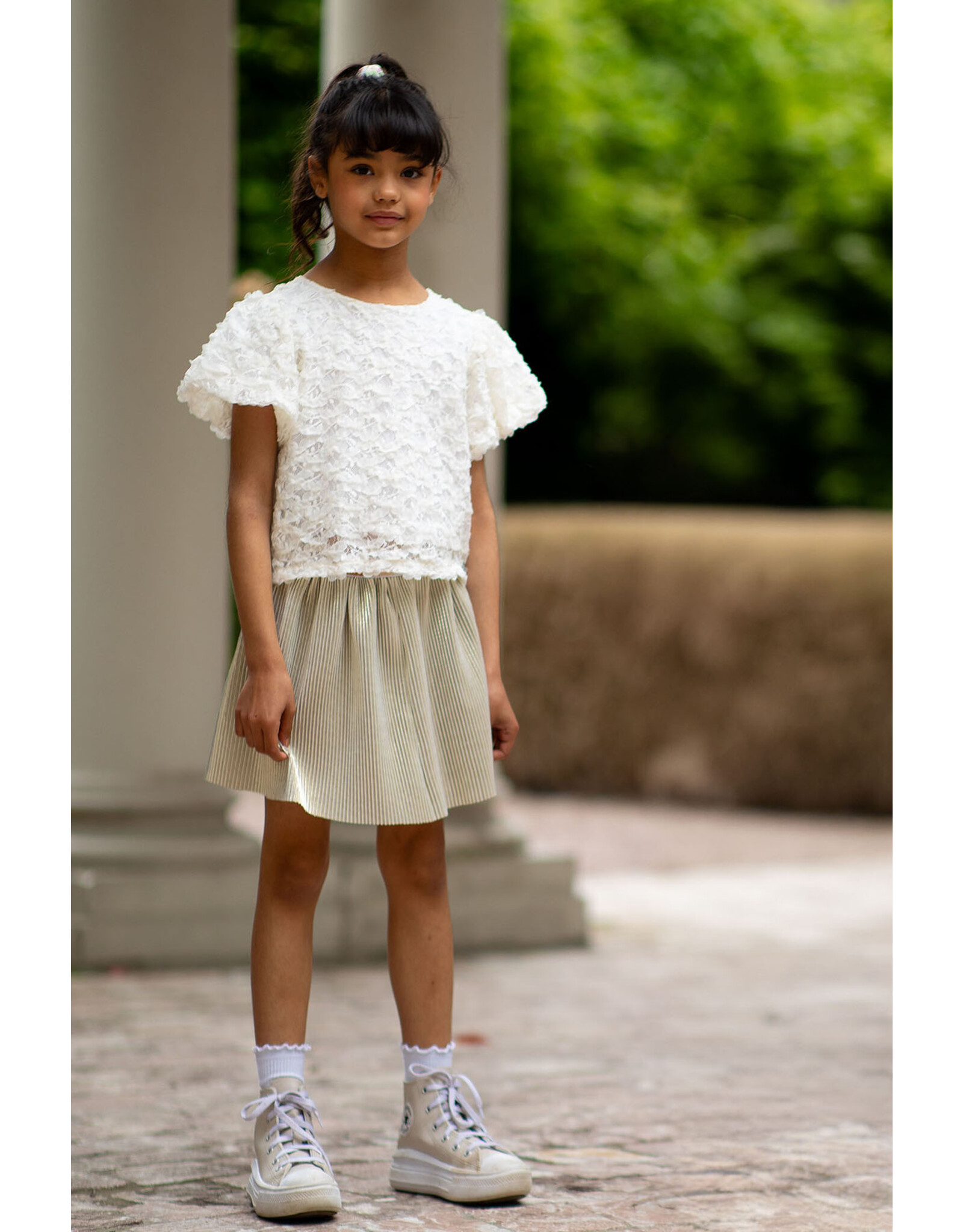 Like Flo Flo girls woven top with balloon sleeves and bow on the back Off white