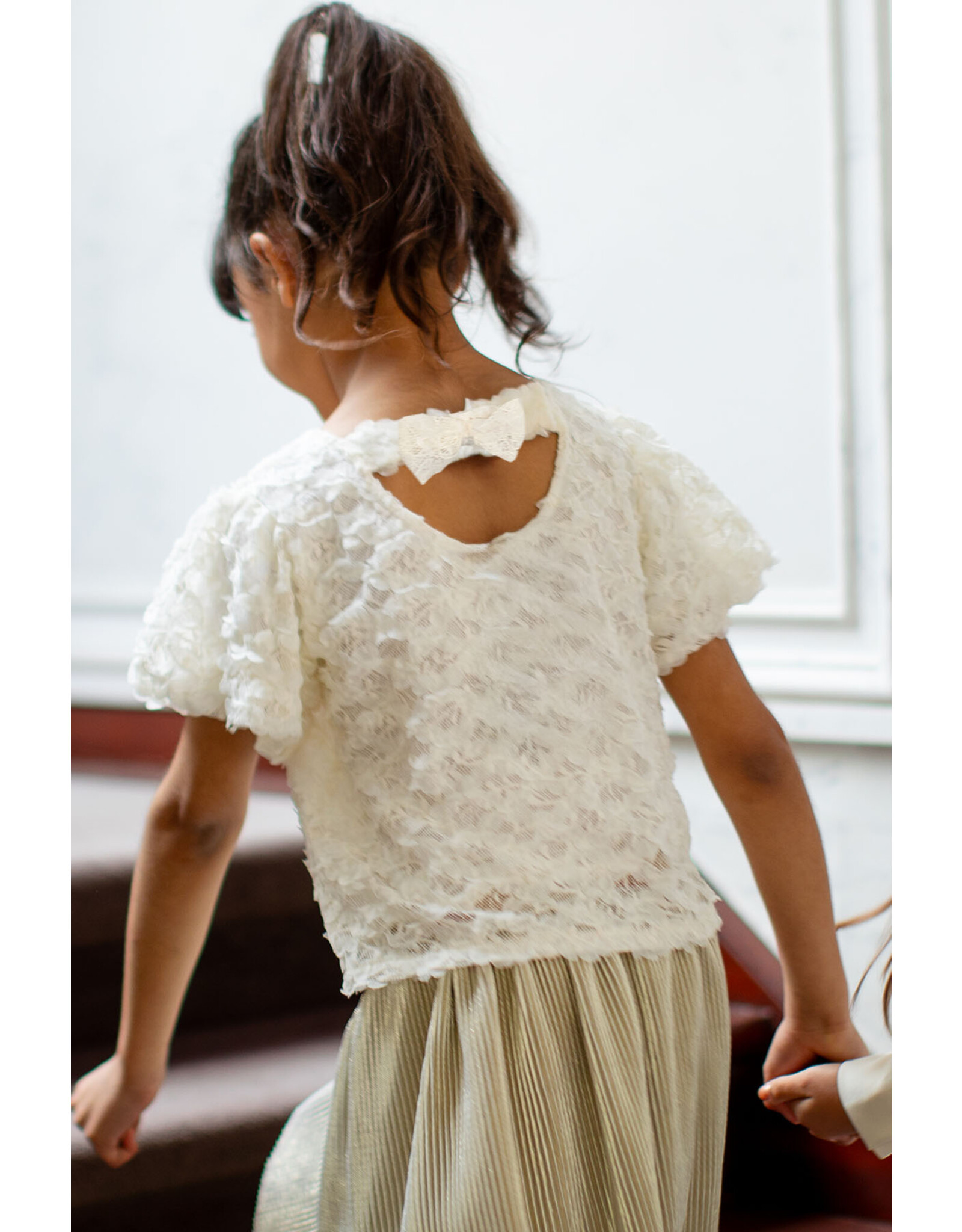 Like Flo Flo girls woven top with balloon sleeves and bow on the back Off white