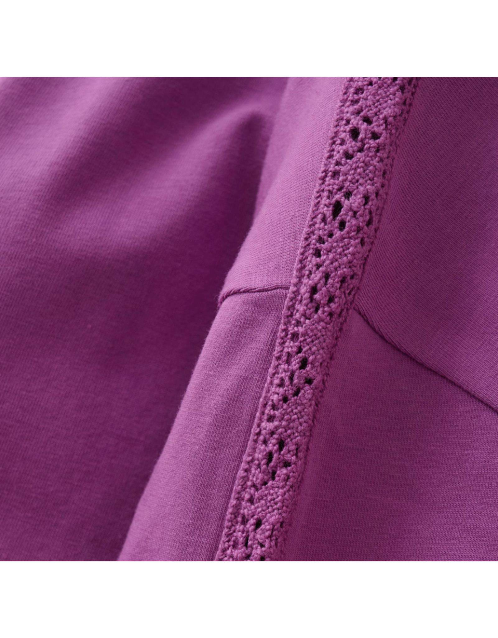 Daily7 T-shirt Fancy Lace Cherry Purple