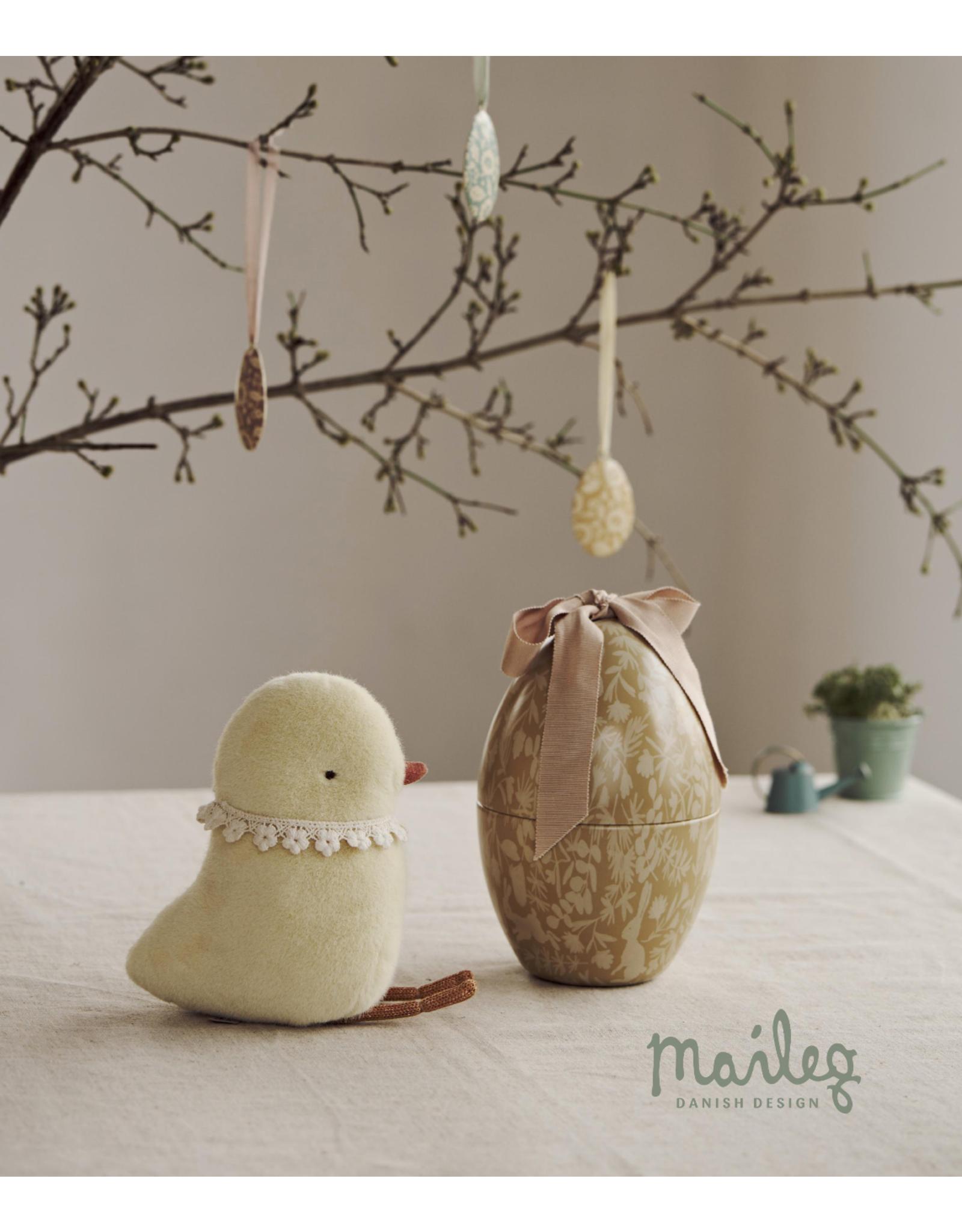 Maileg Easter egg with chicken