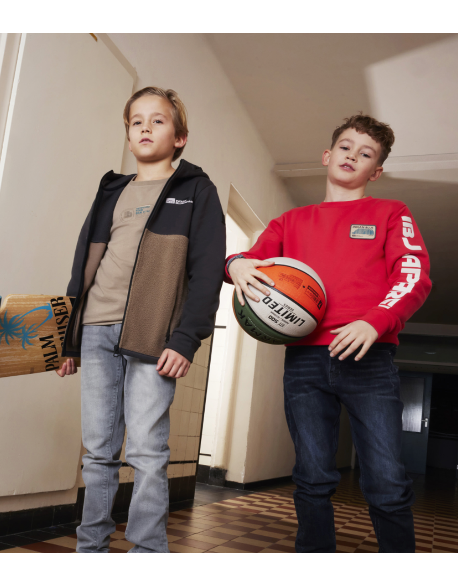 Indian Blue Jeans Sweater Print Sleeve Hibiscus Red