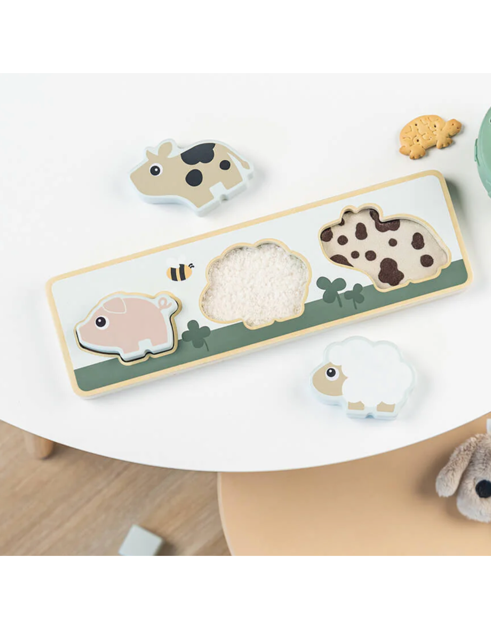 Done by Deer Sensory puzzle Tiny Farm Colour mix