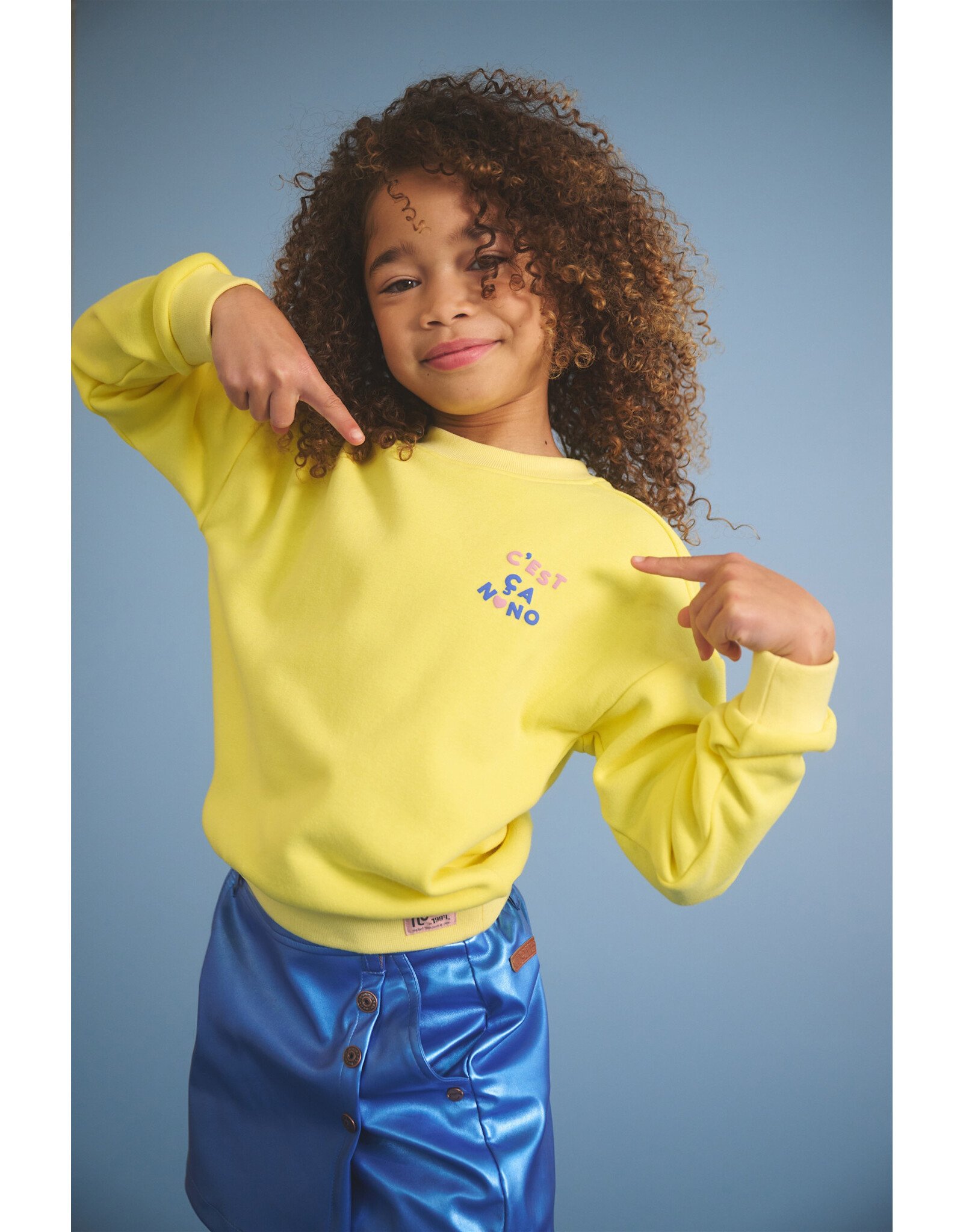 Nono Konono Furry Sweat with C'est La Vie artwork Light Lemon