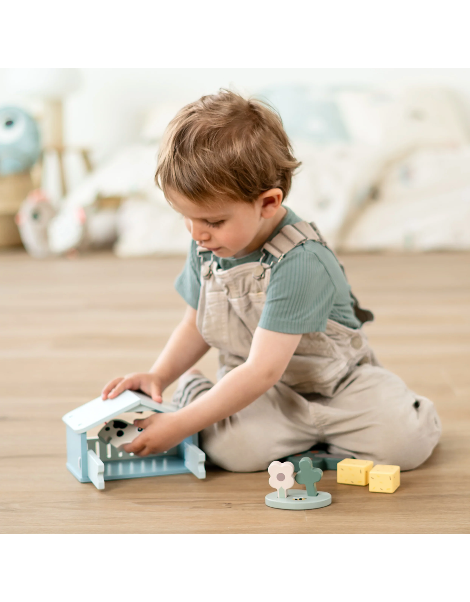 Done by Deer Tiny Farm play set Dotti Colour mix