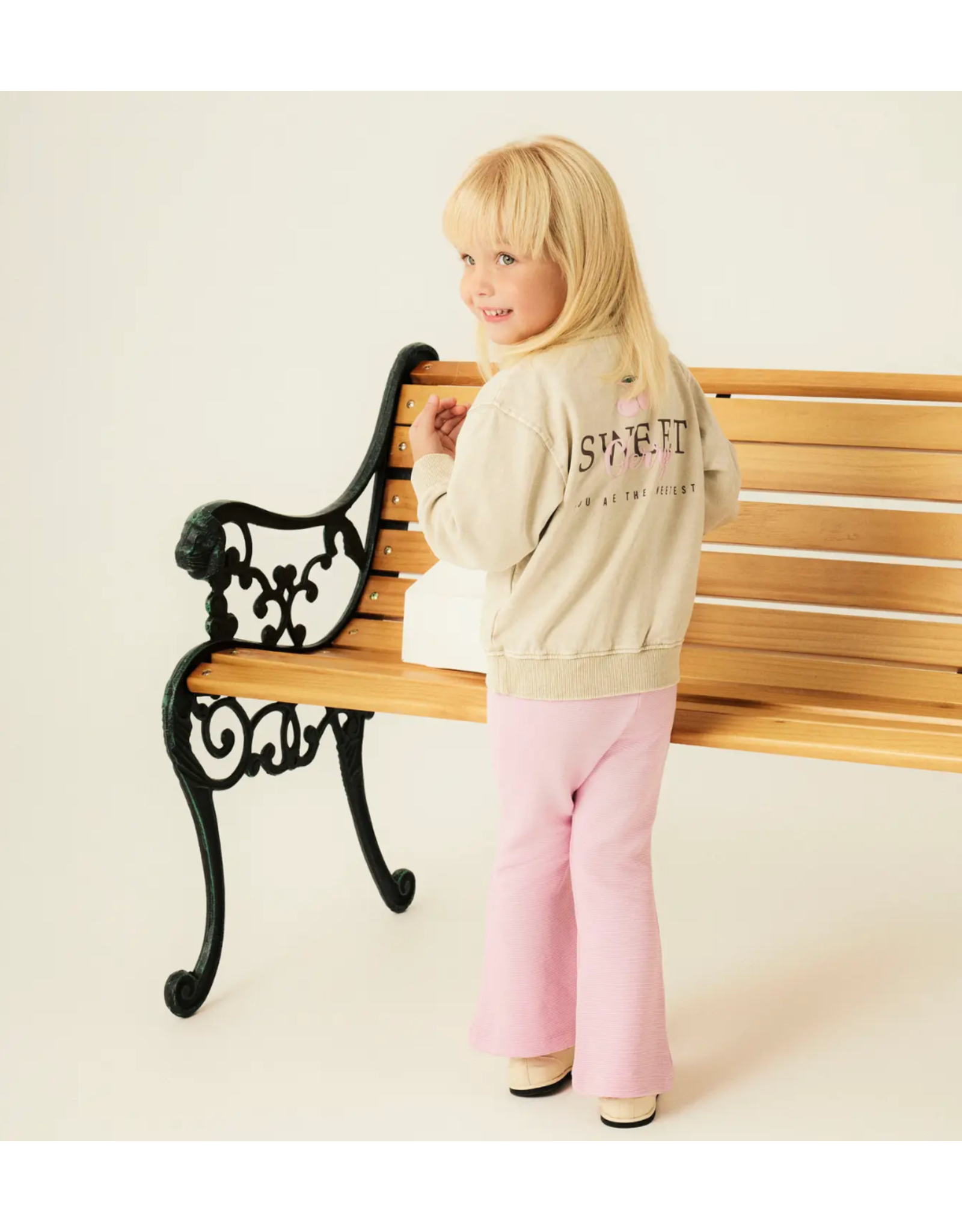 Name it NMFNADENA NREG SWEAT BRU Island Fossil