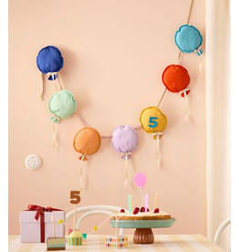 Kids concept Birthday garland balloon
