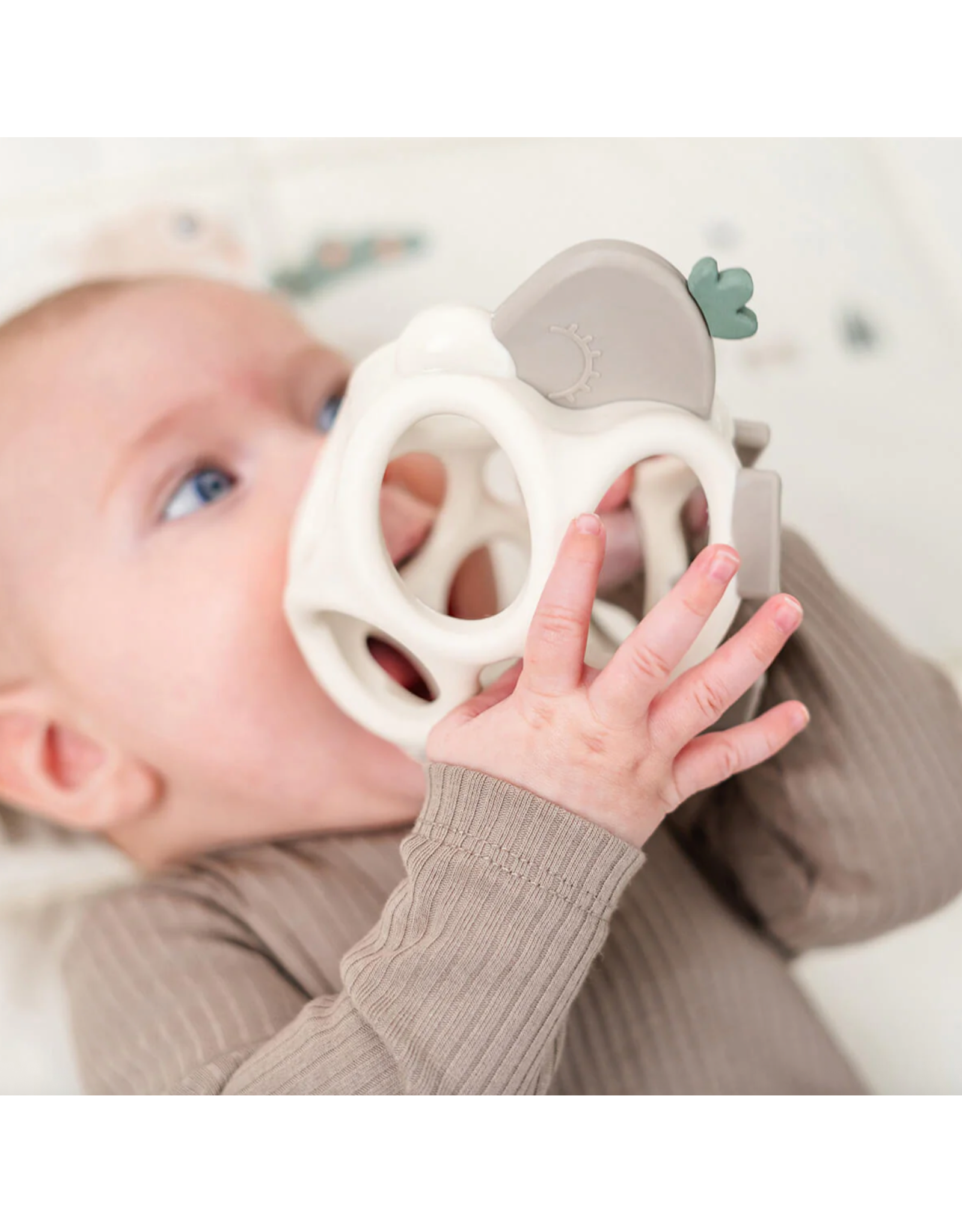 Done by Deer Grip & teether toy Sheepy Sand