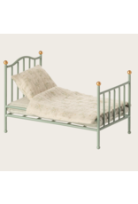 Maileg Vintage single bed Mouse Mint