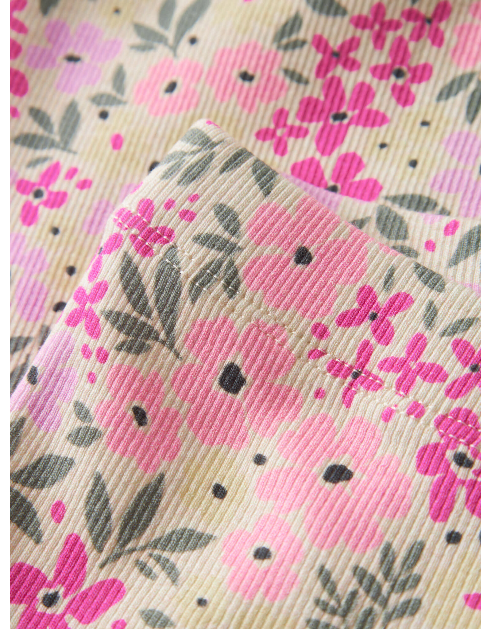 Name it NMFDARTIAS FLARED PANT Peyote Melange