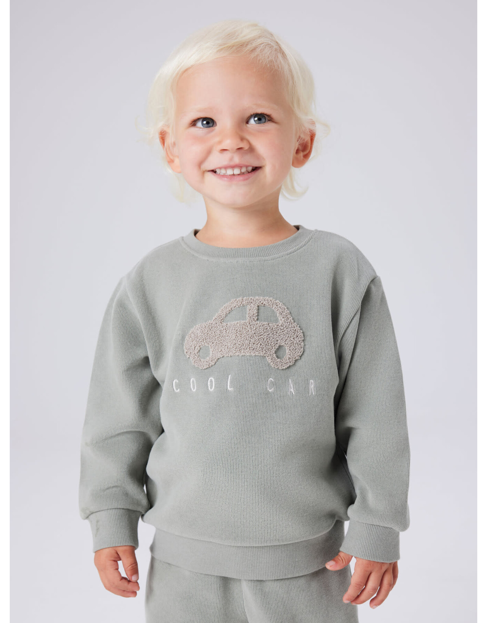 Name it NMMOBEAR NREG SWEAT UNB NOOS Shadow