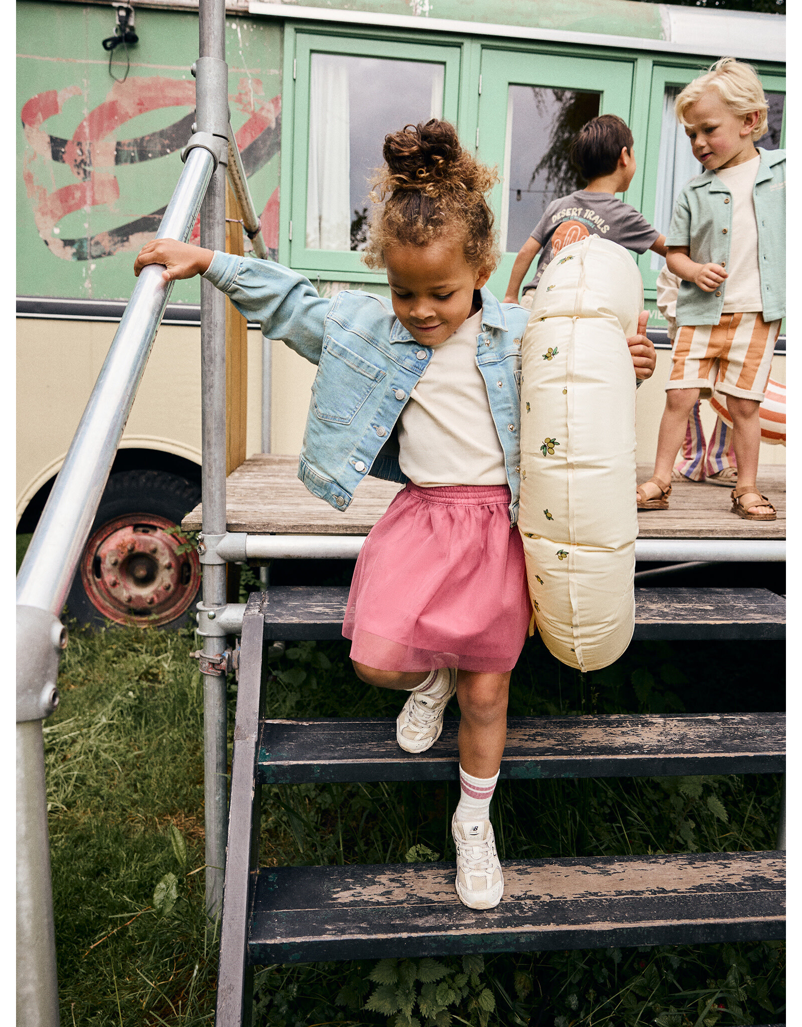 Daily7 Denim Jacket Medium - Blue denim ss26