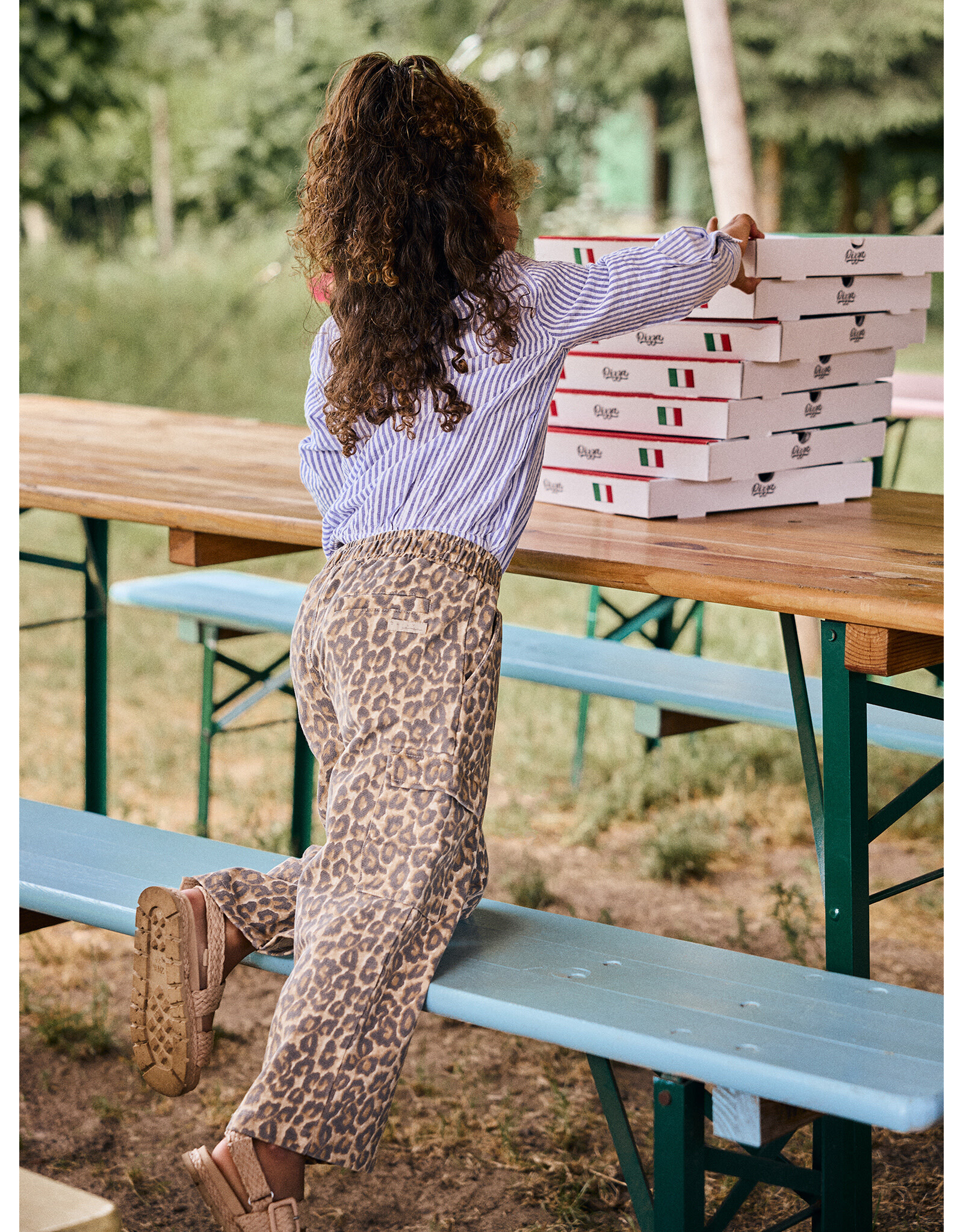 Daily7 Wide Cargo Pants Print Sandshell ss26