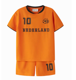 Name it NMNHITEAM SHORT SET Orange