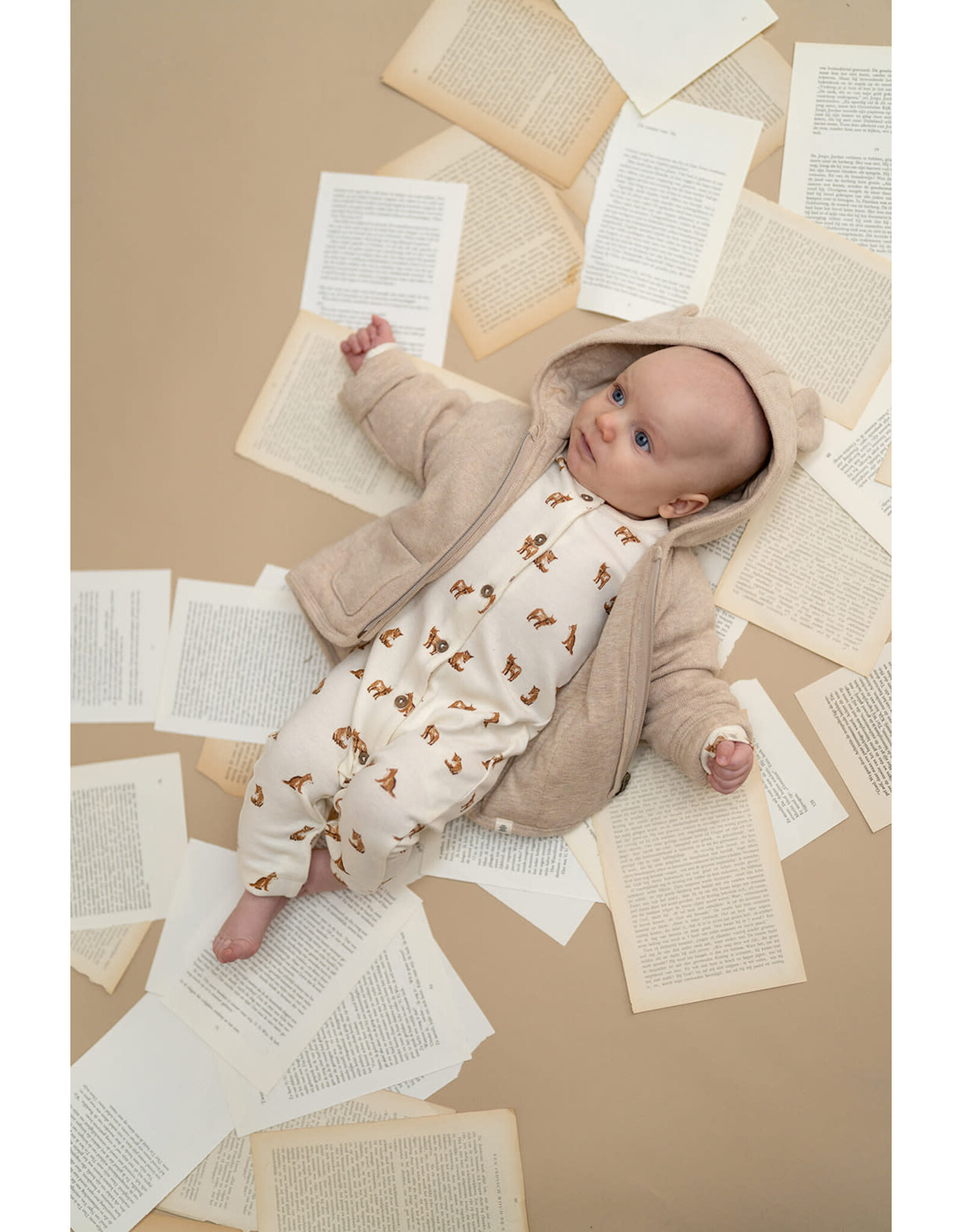 A Tiny Story baby suit Ivory W26