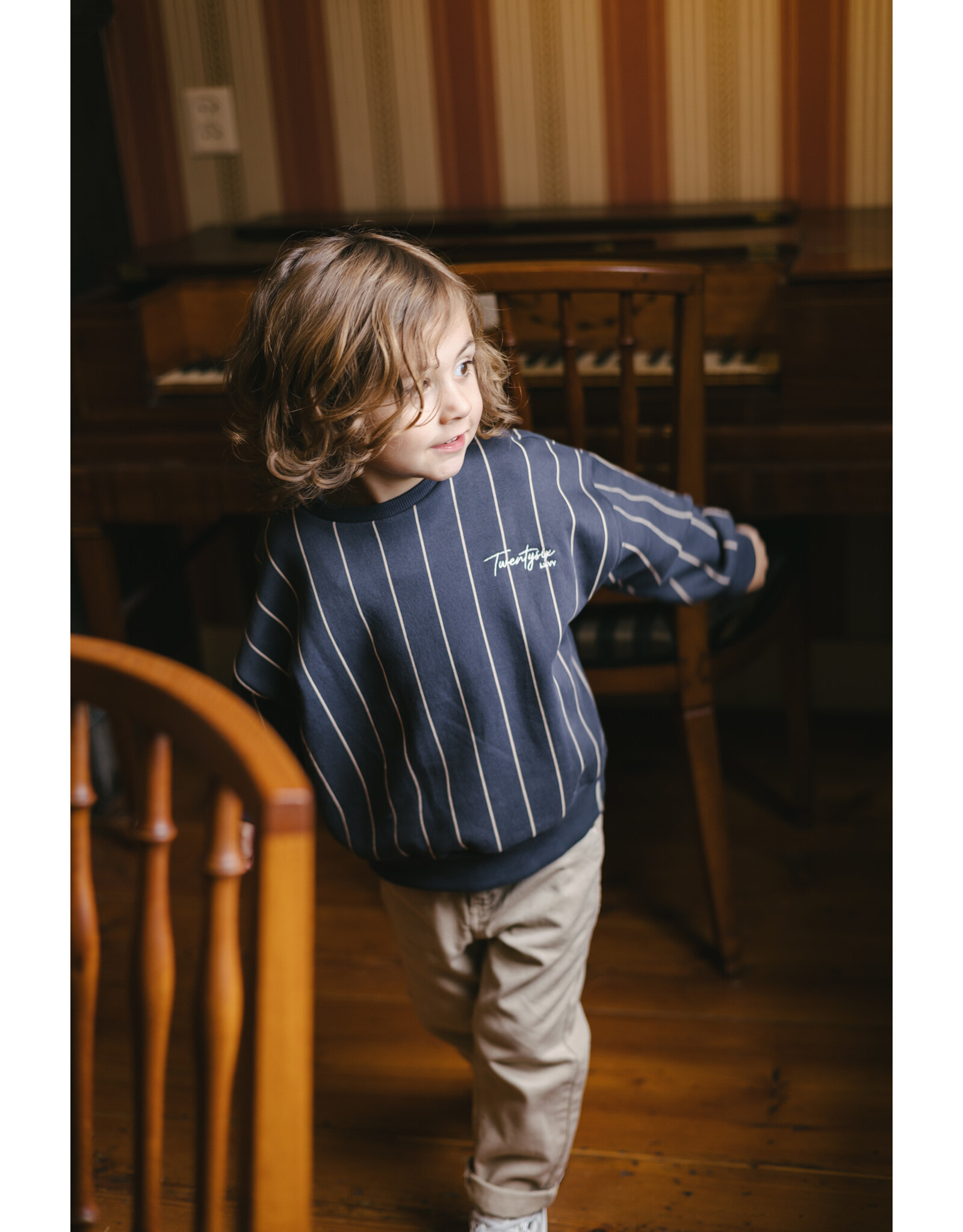 Levv LW262DAY AOP Blue Stripe