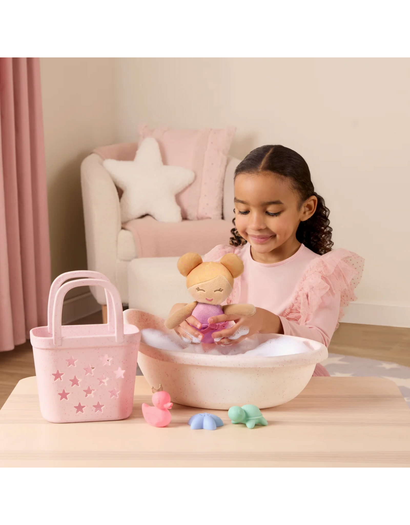 LullaBaby - LBY7748 - Bath Doll w/ Acc. in a Basket Playset