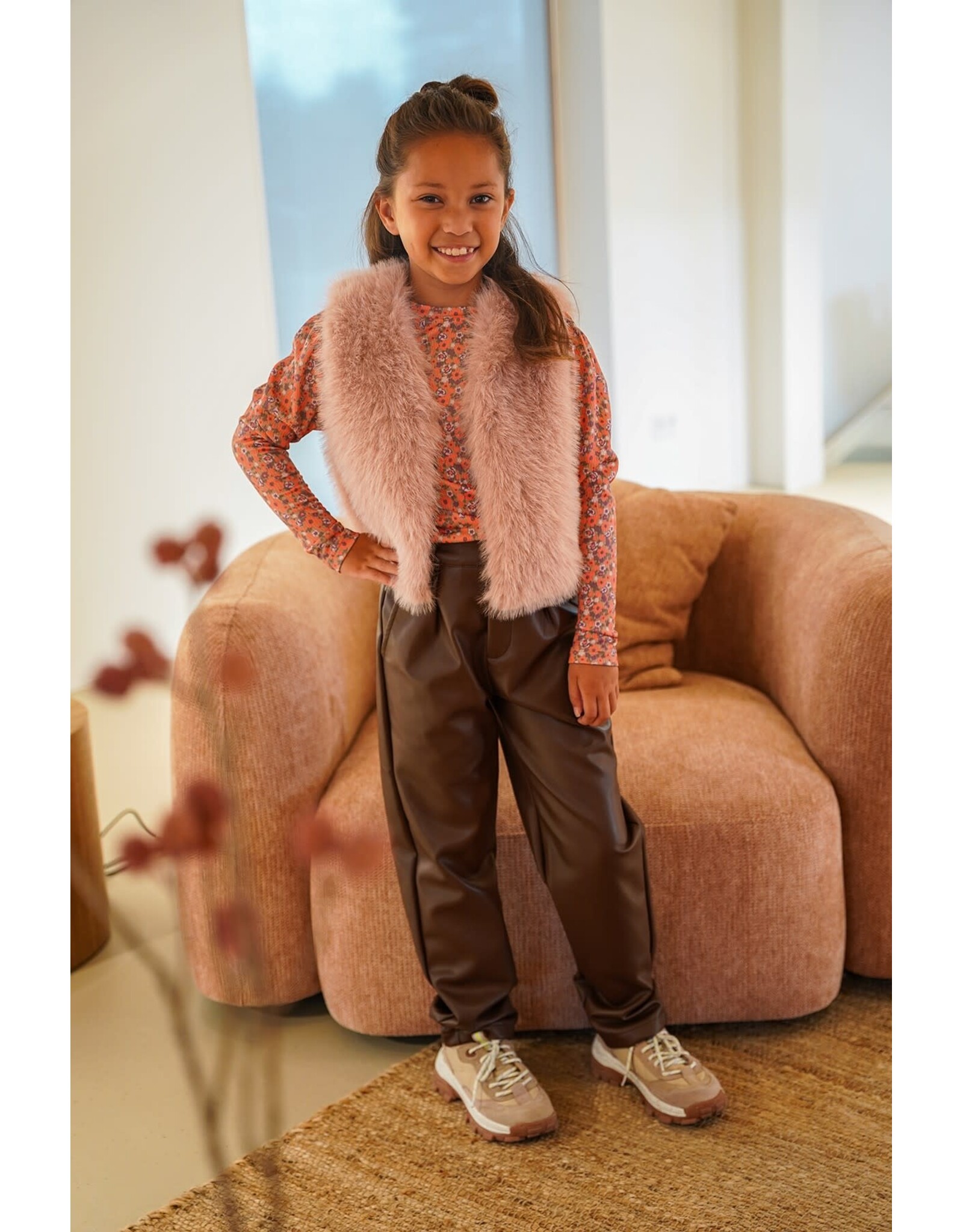 Like Flo Feyza Flo girls faux leather pants with elastic detail at bottomhem Choco