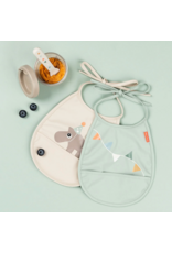 Done by Deer Tiny pocket bib 2-pack celebration Sans