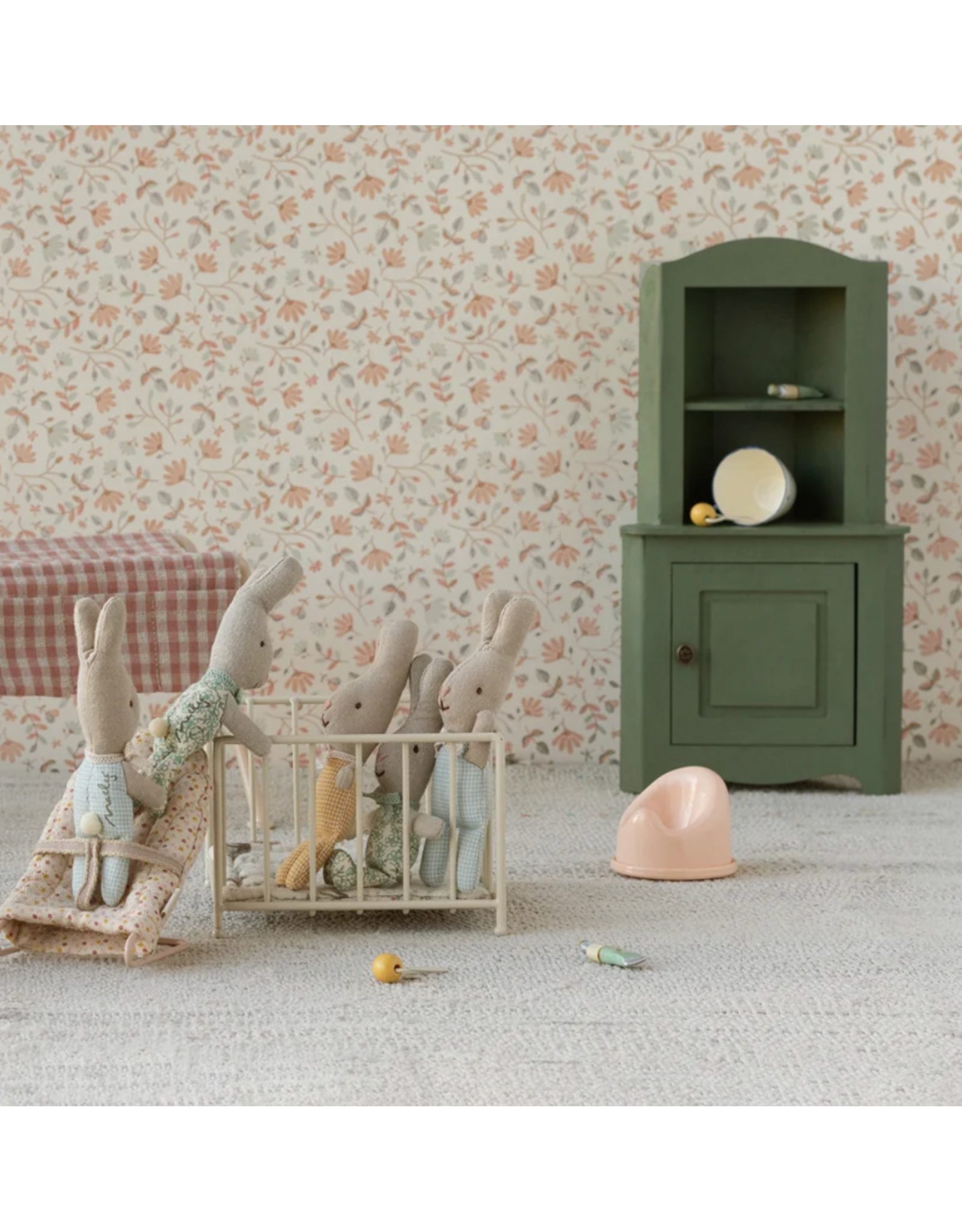 Maileg Corner cabinet miniature Dark Green