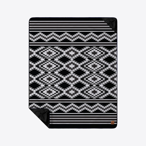 Slowtide Maze Park Blanket Slowtide Maze Park Blanket
