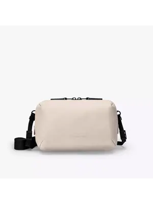 Ucon Acrobatics Ando Medium Lotus Light Sand Bum Bag