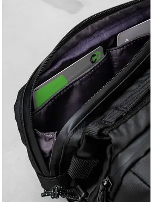 Topologie Bottle Sacoche Medium Black Dry Bag - FREE 24h Topologie Bottle Sacoche Medium Black Dry Bag - FREE 24h