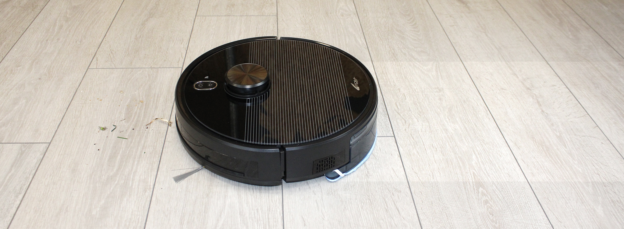 Robot vacuum cleaner