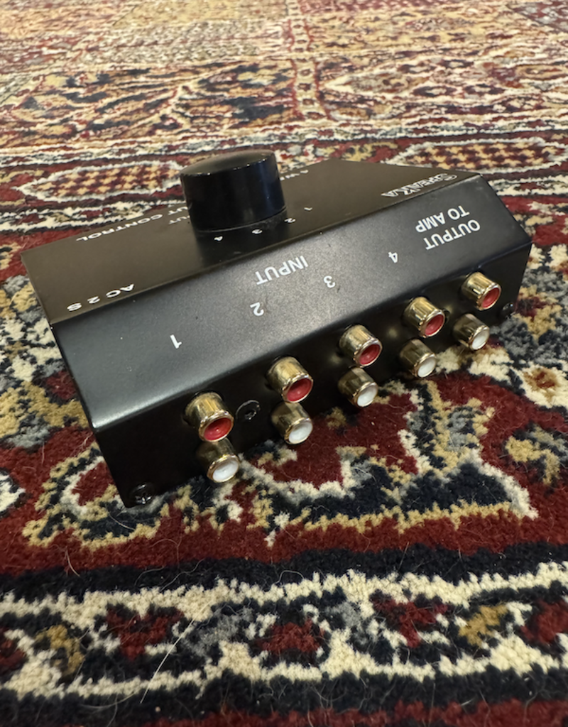 Speaka Speaka 4 way audio input | Occasion