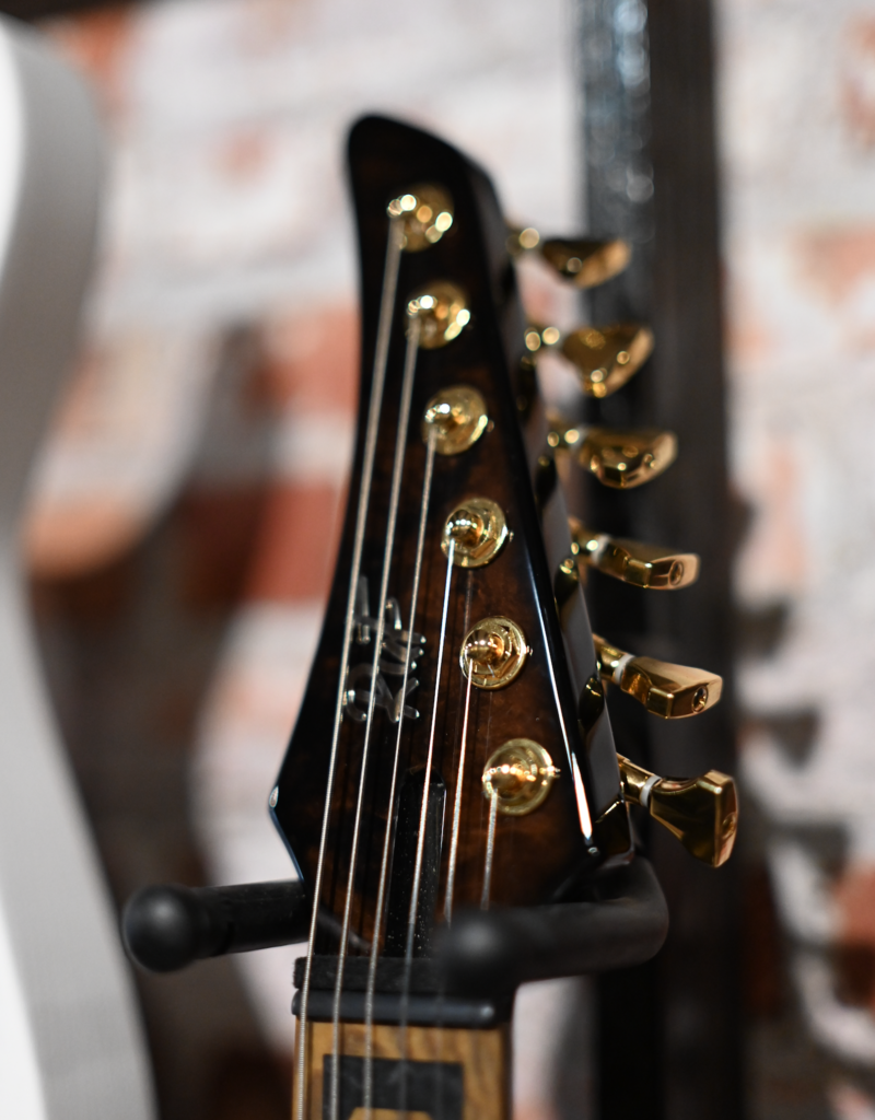 RUF guitars RUF Schrödinger 6 walnut incl. Hiscox hardcase