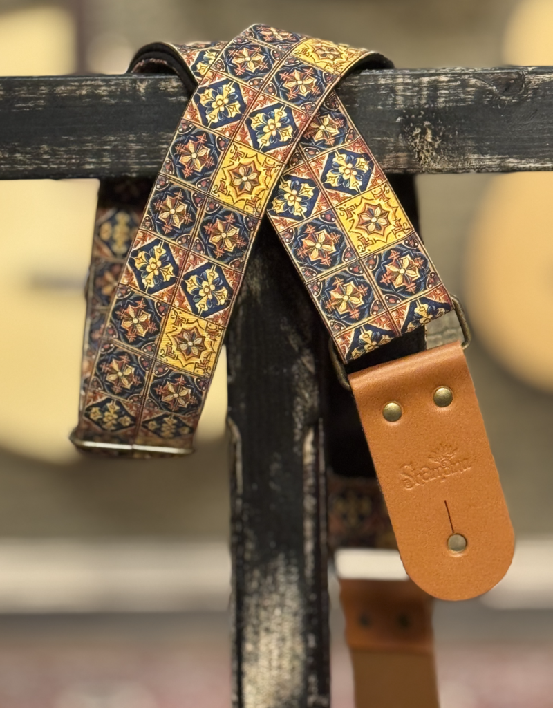 Shamanu Shamanu handmade strap "Fez"