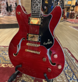 Hagstrom Hagstrom Viking 100th Anniversary Edition Bloodwine Red incl. Koffer