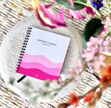 Mom in Balance Movement & Mindset Planner 2026