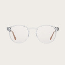 تعد نظارة "كلير" من مجموعة "ريفلر" الخيار الأمثل لحجب الضوء الأزرق الضار الذي قد يسبب إجهاد العين والصداع والأرق. وتتميز هذه النظارة بإطارها الأنيق والشفاف والمصنوع من أجود أنواع الأسيتات الحيوية من شركة مازوتشيلي الإيطالية. كما تشتمل هذه النظارة على ذراع
