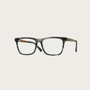 تشتمل ساعة "لونر إكليبس" من مجموعة "غراند" على خاصية عرض مراحل القمر ومؤشرين إضافيين لعرض الأسبوع والشهر وميزة التقويم القمري، وهي مصنوعة يدويًا من خشب الصندل الأسود من شرق أفريقيا. <br />
وللحصول على إطلالة مثالية وحجب الضوء الأزرق الضار، يمكن ارتداء هذه السا