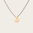 اجعل موسم العطلات هذا لا يُنسى مع علبة هدايا وود ووتش. مجموعة مختارة بعناية تجمع بين الأناقة الخالدة والحرفية الطبيعية. تحتوي كل علبة على ساعة WoodWatch المميزة، مرفقة بإكسسوارات خشبية راقية ونظارات شمسية أنيقة، جميعها مغلفة بطريقة جميلة لتقديمها كهدية.