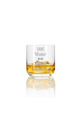 Leonardo Das Whiskeyglas mit lustigem Spruch "save water drink whiskey" eignet sich als Geschenk für viele Anlässe!