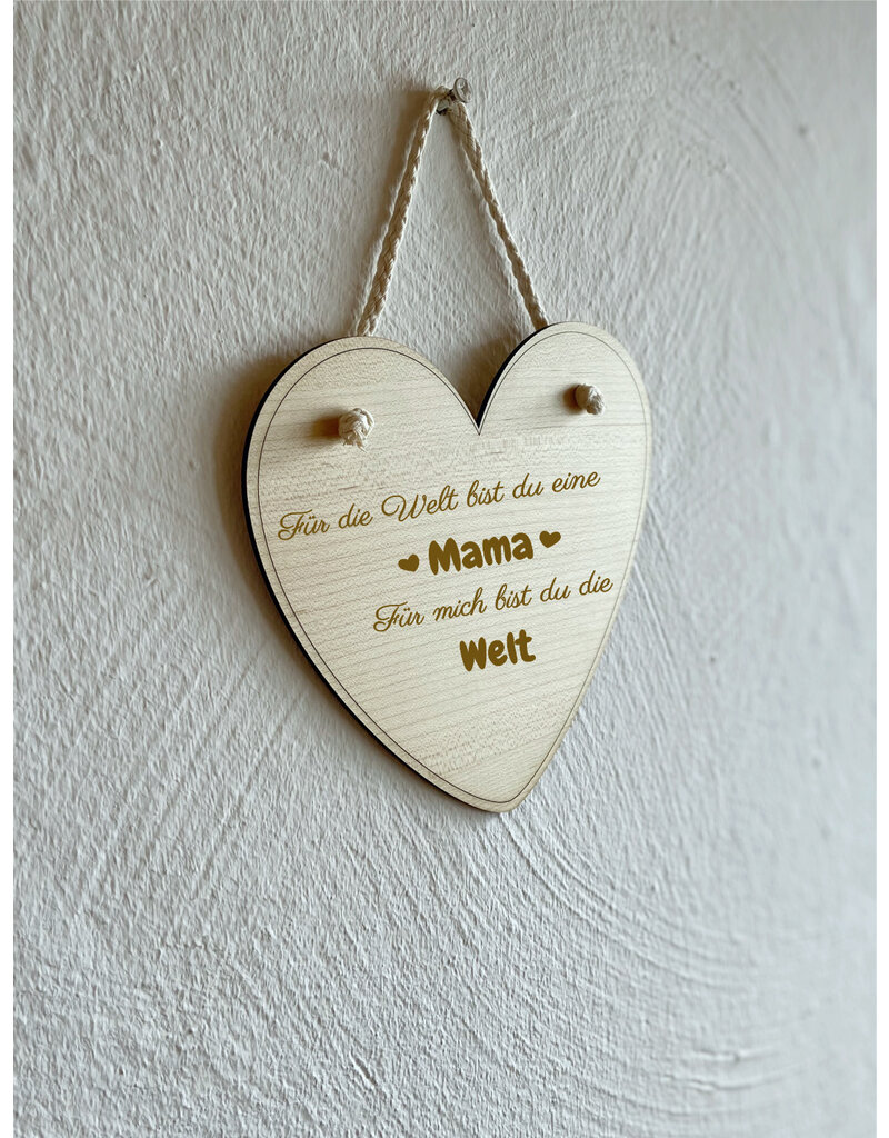 KS Laserdesign Das Deko Herz zum Hängen mit Gravur eignet sich hervorragend als Geschenk für die beste Mama!