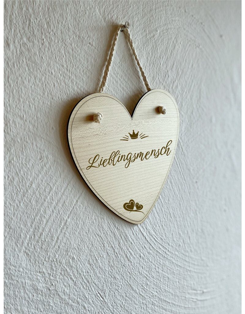 KS Laserdesign Das Deko Herz zum Hängen mit Gravur eignet sich hervorragend als Geschenkidee für deinen Lieblingsmenschen!