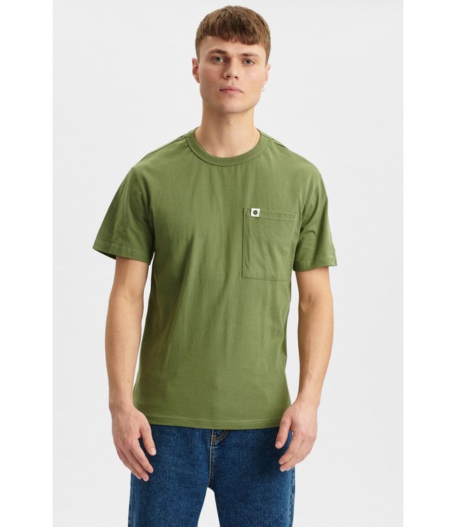 ANERKJENDT Anerkjendt 900731 Akrune Noos Pocket Tee 4070 Olivine