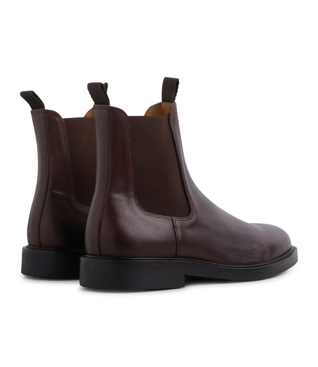 GARMENT PROJECT GARMENT PROJECT Chelsea Boot- GP2353-800 Dark Brown Leather