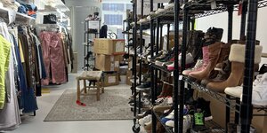 Shop onze kinderschoenen nu met 70% korting! Alleen geldig in de fysieke winkel 