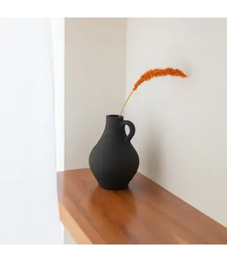 Oito Atelier Vaas Trente Black