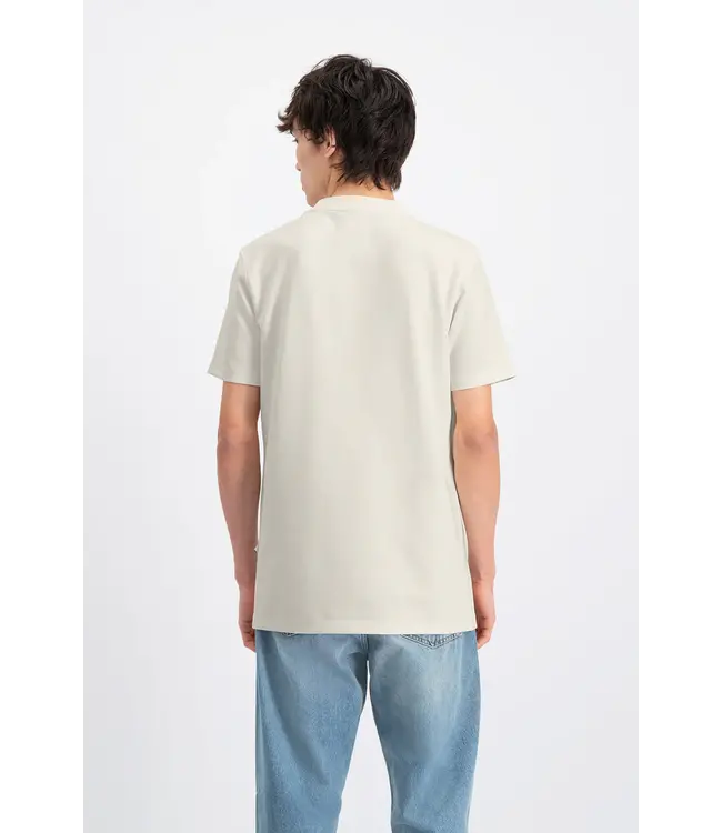 LAW OF THE SEA Law of the sea outcrop coconutmilk 660031