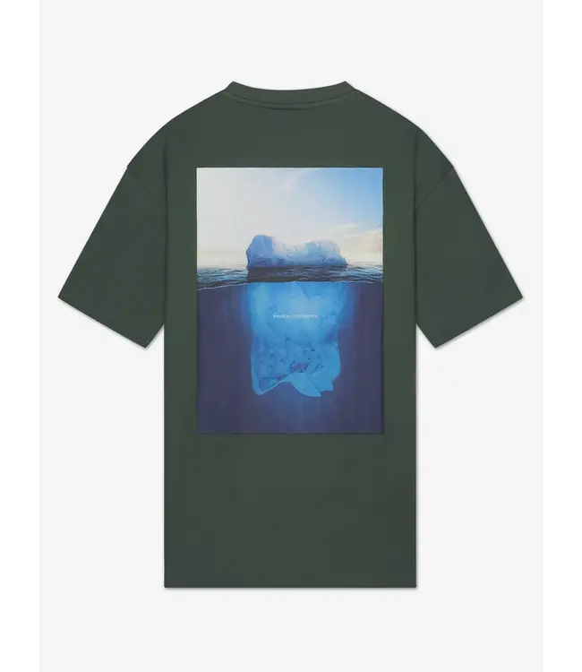 LAW OF THE SEA LAW OF THE SEA 2436667 Frost Thyme