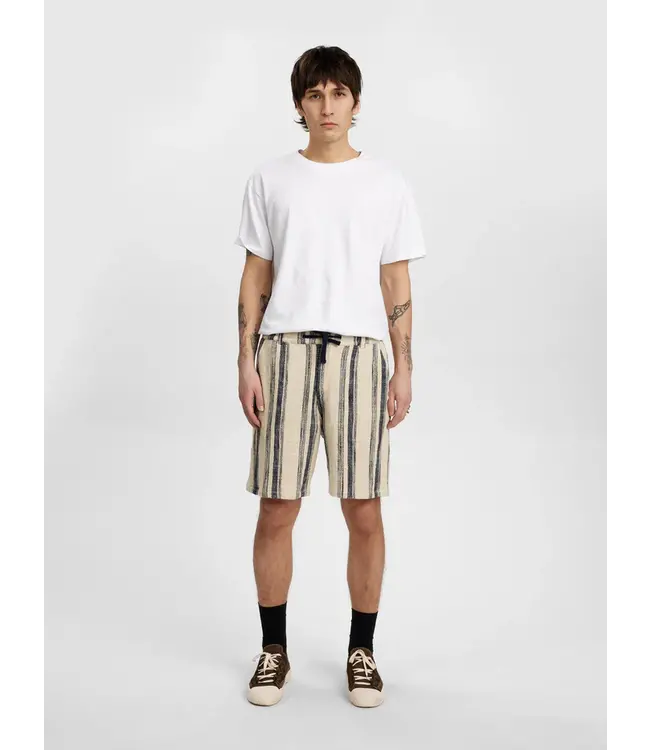 ANERKJENDT anerkjendt structure shorts tofu 9503