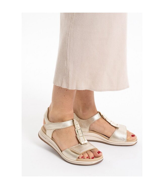 ARA Ara  12-34804 Osaka H-Wijdte Platin 3040