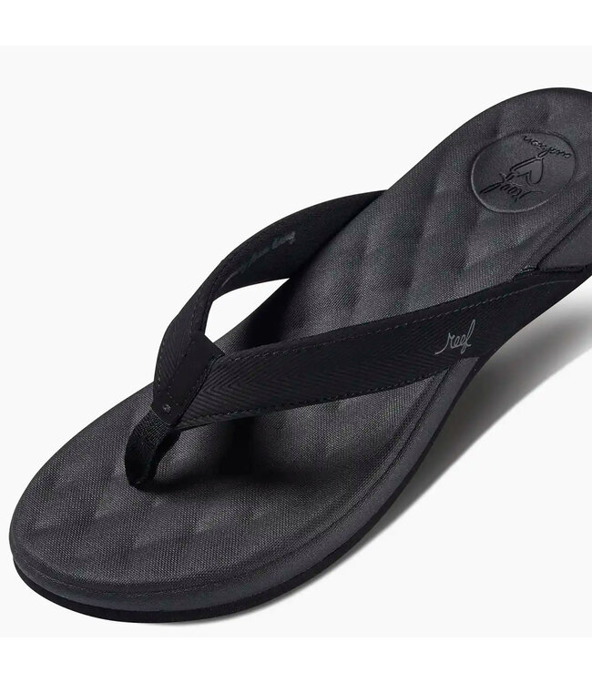 REEF Reef CJ5416 Cushion Harmony Black